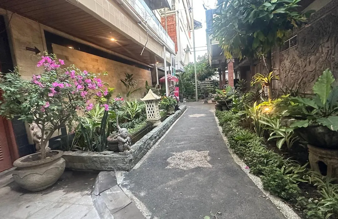 Abian Srama Hotel And Spa-1